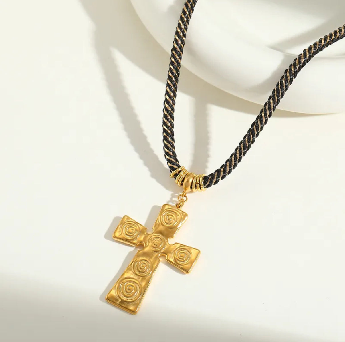 Collar CRUZ TILA