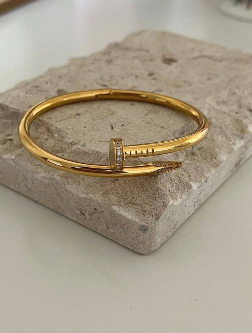 Pulsera CLAVO