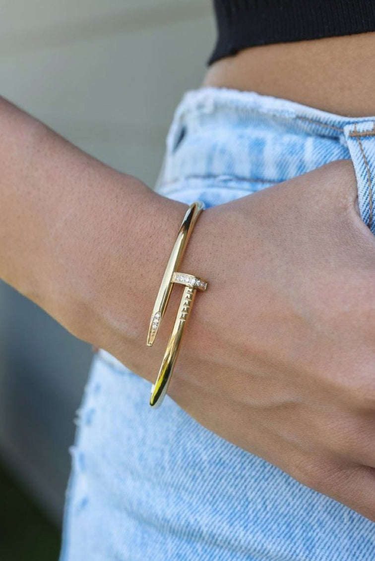 Pulsera CLAVO